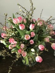 Jarní tulipánová kytice