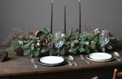 Štědrovečerní svícen ze živých květů