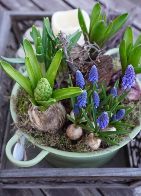 Květinové tvoření pro děti - Velikonoční dekorace