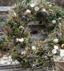 Jarní věnec s cibulovinami