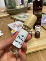 ROLL-ON VLHKÝ KAŠEL - Individuální aromaterapeutická podpora